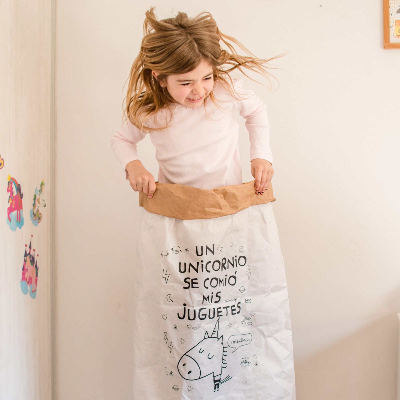 Paperbag - Un Unicornio